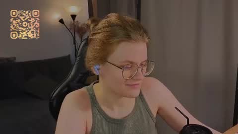  JessieVibes online show from August 2026 02:05:02 PM