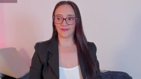 jessica herreraToday I will be your devil and you my victim online show from May 2026 10:26:01 PM