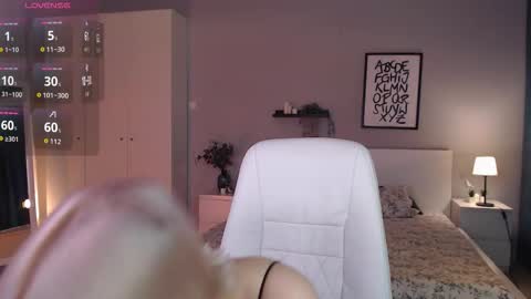 Snapshot of jess_marais chatting on October 2025 07:42:02 AM Jess online show from October 2025 07:42:02 AM