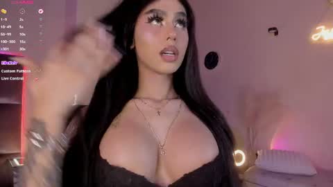 itsjesscollen online show from June 2026 08:12:02 AM