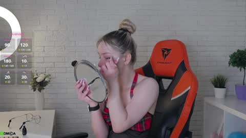 jessefost online show from April 2026 04:33:02 AM