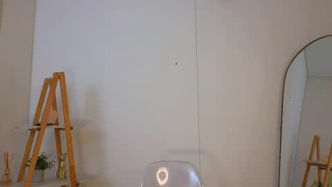 bella  adams online show from May 2026 04:45:02 PM