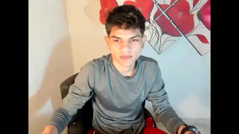 jesshot_bigcock online show from June 2026 04:37:02 AM