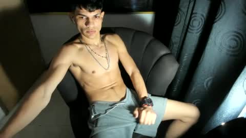 jesshot_bigcock online show from June 2026 07:56:02 AM