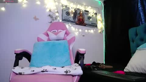 Jessie online show from July 2026 04:53:02 PM