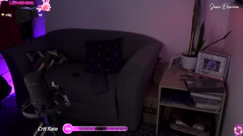 Snapshot of jessi_dreams chatting on February 2025 04:36:01 AM Jessica Gomez online show from February 2025 04:36:01 AM