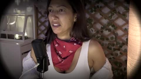 Jessica Gomez online show from April 2026 04:38:01 AM
