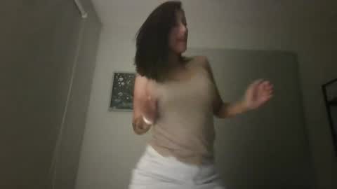 Jessica Gomez online show from May 2026 03:12:02 AM