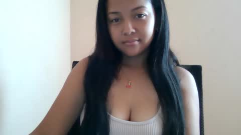 Jessi Tastyxx online show from May 2026 07:02:02 AM