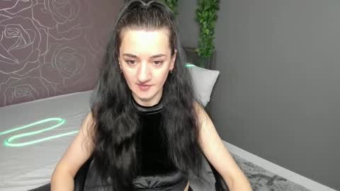 Jessica online show from December 2024 08:40:01 AM