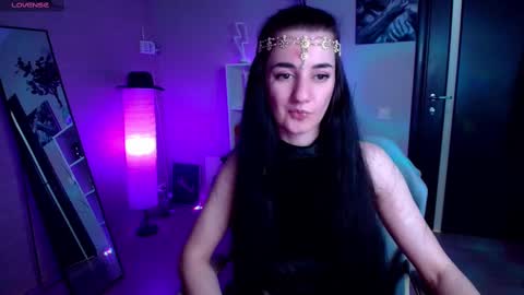 Jessica online show from January 2025 11:37:01 AM