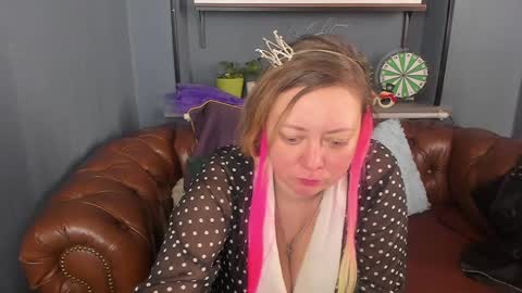 Snapshot of jessica_foxie chatting on January 2025 11:14:01 AM Jessica online show from January 2025 11:14:01 AM