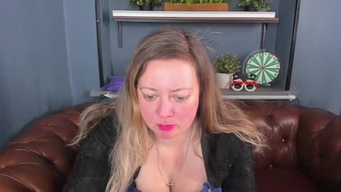 Snapshot of jessica_foxie chatting on January 2025 10:50:01 AM Jessica online show from January 2025 10:50:01 AM