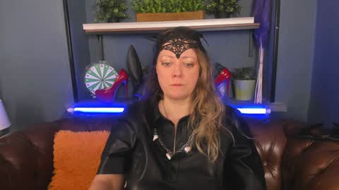 Snapshot of jessica_foxie chatting on February 2025 10:07:02 AM Jessica online show from February 2025 10:07:02 AM