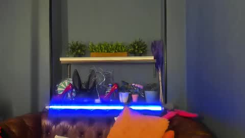 Snapshot of jessica_foxie chatting on February 2025 06:31:02 PM Jessica online show from February 2025 06:31:02 PM