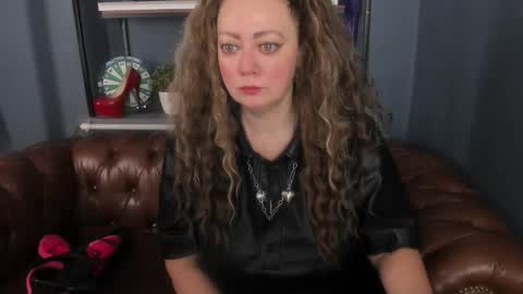 Snapshot of jessica_foxie chatting on February 2025 10:58:02 AM Jessica online show from February 2025 10:58:02 AM