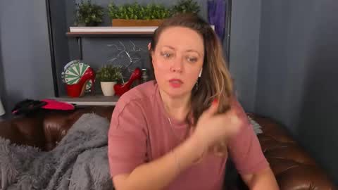 Snapshot of jessica_foxie chatting on March 2025 12:04:02 PM Jessica online show from March 2025 12:04:02 PM