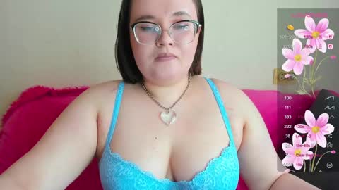 Snapshot of jessica_joy_ chatting on April 2026 07:01:01 AM Natalia online show from April 2026 07:01:01 AM