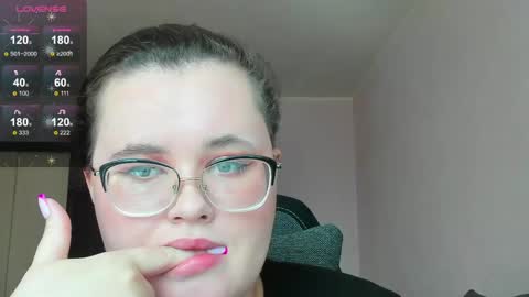 Snapshot of jessica_joy_ chatting on May 2026 06:29:02 AM Natalia online show from May 2026 06:29:02 AM