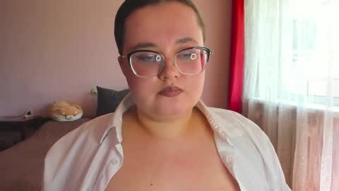 Snapshot of jessica_joy_ chatting on May 2026 06:43:02 AM Natalia online show from May 2026 06:43:02 AM