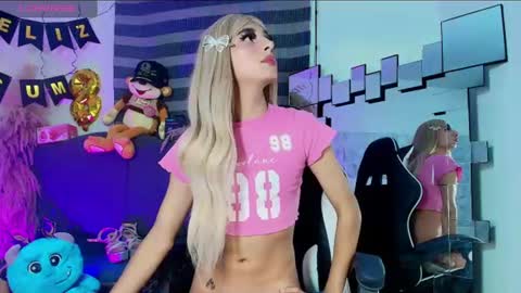 jessica_tan online show from June 2026 07:33:02 AM