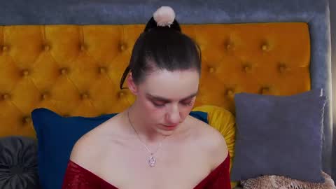 Jessica White online show from May 2026 04:09:02 AM