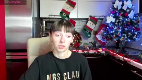 jessicaforris online show from December 2024 12:25:02 PM