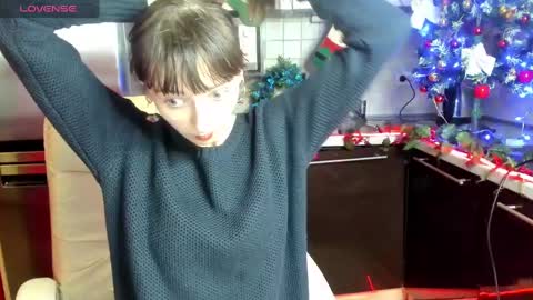 jessicaforris online show from December 2024 02:10:02 PM