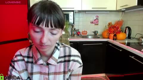 jessicaforris online show from October 2025 06:58:02 AM