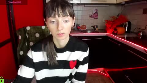 Snapshot of jessicaforris chatting on November 2025 07:57:01 AM jessicaforris online show from November 2025 07:57:01 AM