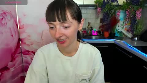jessicaforris online show from April 2026 07:23:01 AM