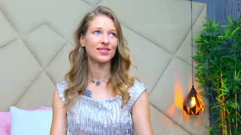 Snapshot of jessicagibson chatting on July 2026 08:41:02 PM Jessica online show from July 2026 08:41:02 PM