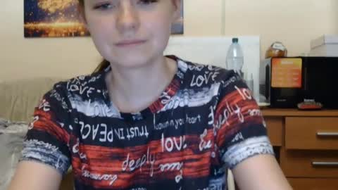 jessicaholland1 online show from June 2026 06:23:01 PM