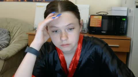 jessicaholland1 online show from June 2026 05:19:02 PM