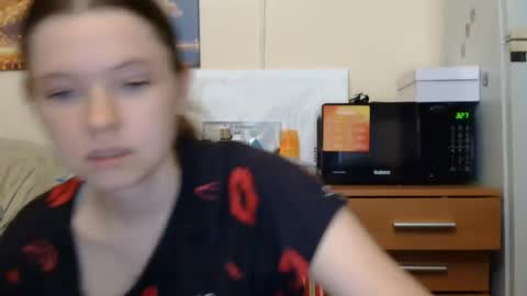 jessicaholland1 online show from July 2026 06:24:02 PM