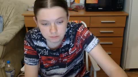 jessicaholland1 online show from July 2026 05:27:01 PM