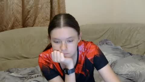 jessicaholland1 online show from July 2026 07:39:01 PM