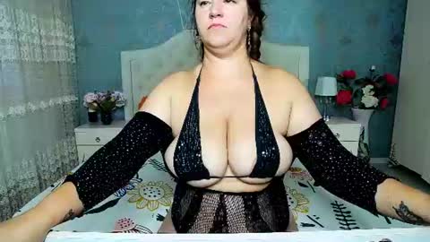 single mommy online show from July 2026 03:26:01 AM