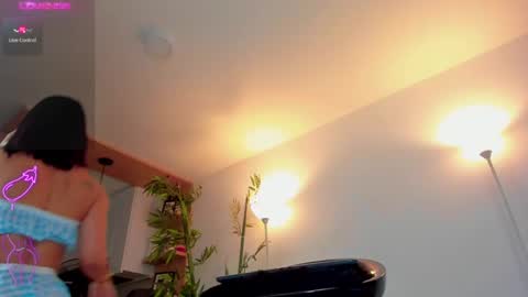  Jessica Pratt  IG jessicaxpratt online show from September 2025 01:44:02 PM