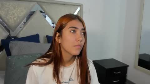 Snapshot of jessicatorres7 chatting on November 2025 03:52:02 AM Call me jessi online show from November 2025 03:52:02 AM