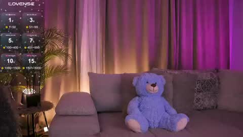 Jess online show from July 2026 03:35:01 AM