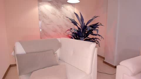 Snapshot of jessicawilliams1 chatting on February 2025 04:25:01 PM JESS online show from February 2025 04:25:01 PM