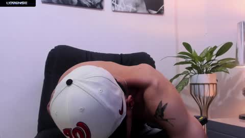 Snapshot of jessid_cutson chatting on January 2025 02:01:01 AM Jessid online show from January 2025 02:01:01 AM