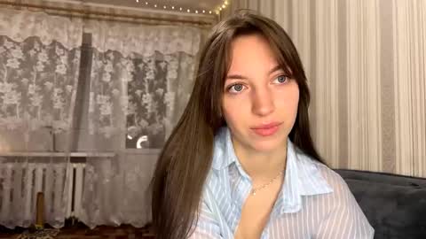 Snapshot of jessidardenne chatting on February 2026 10:02:02 PM Marie online show from February 2026 10:02:02 PM