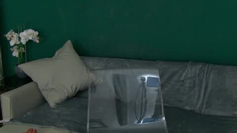 Jessie online show from February 2026 04:05:02 PM