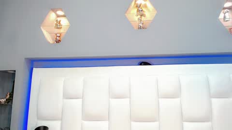 Jessieafroditas room online show from February 2025 03:53:02 PM