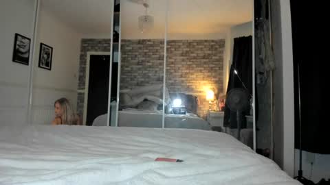 jessiebella0210_ online show from July 2026 10:57:02 PM