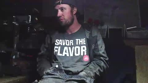 Snapshot of jessiehammerdik chatting on March 2025 07:01:02 AM Dixon Cider online show from March 2025 07:01:02 AM