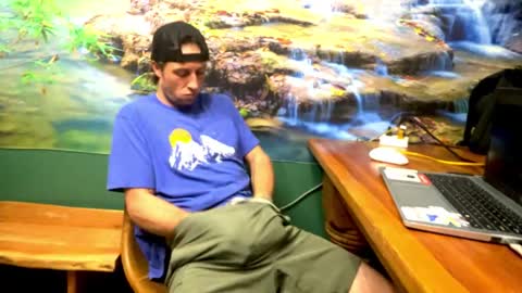 Snapshot of jessiehammerdik chatting on November 2025 01:38:02 AM Dixon Cider online show from November 2025 01:38:02 AM