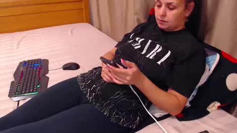 jessiestar3 online show from April 2026 07:55:01 PM